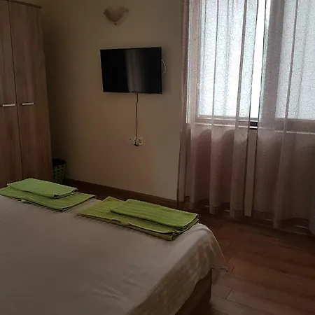 свила 3* סוזופול