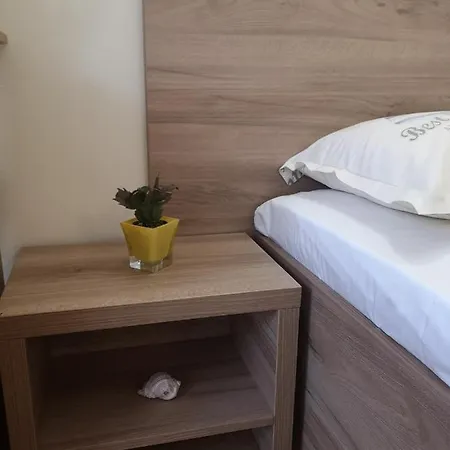 свила Gæstehus Sozopol